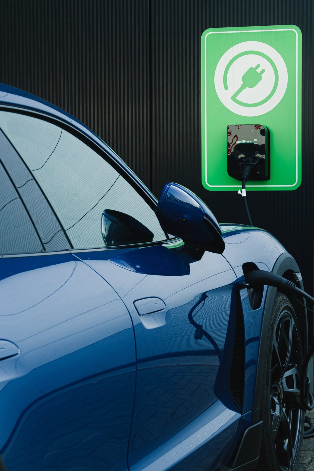 Electric Driving: The Future Now Within Reach! - Blulinc